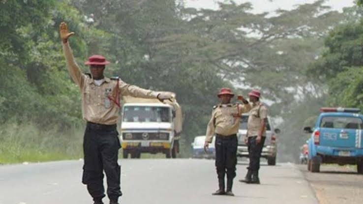 Breaking: Scores Dead as FRSC Illegal Checkpoint Causes Fatal Accident along Abuja-Keffi Road