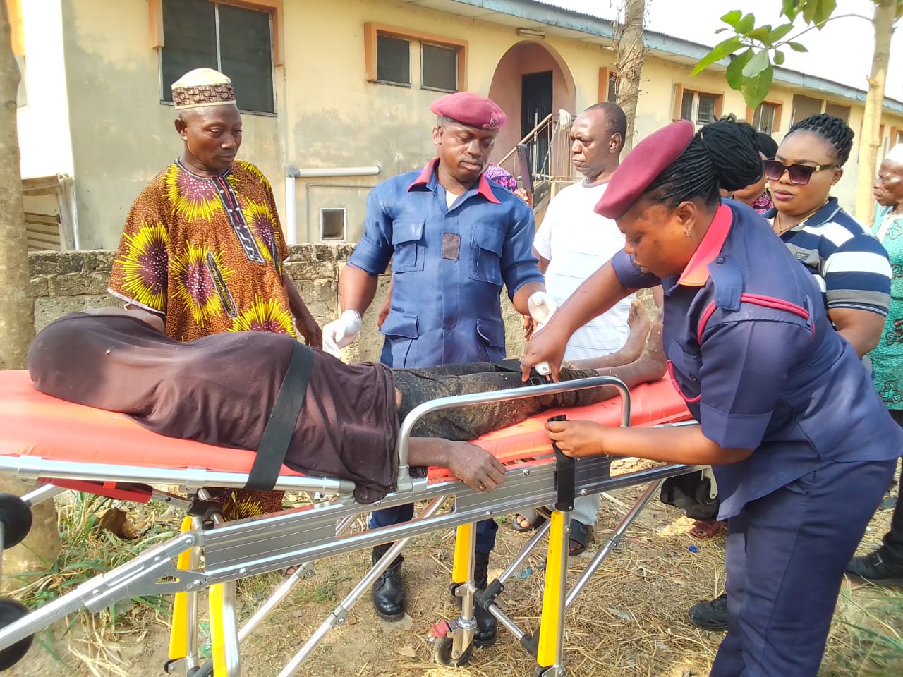 NSCDC rescues  woman from Osun river
