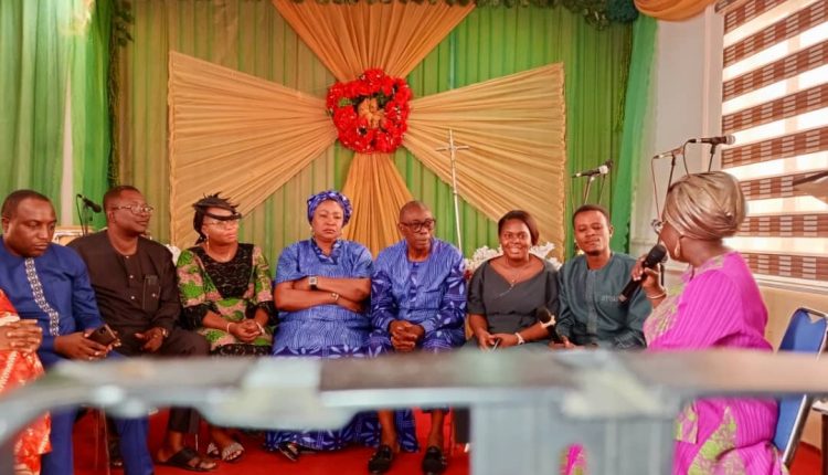 Pastor Alex Ogundipe Inaugurates Couple's Forum ....Frowns Against Divorce