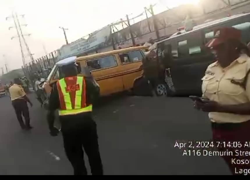 Commercial bus kills pedestrian in Lagos