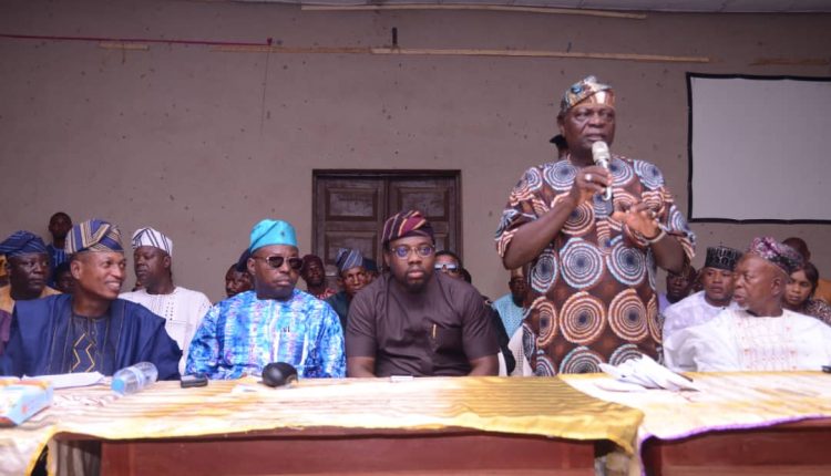 Osun Assembly Speaker launches business fund for 100 small scale businesses in Odo-Otin